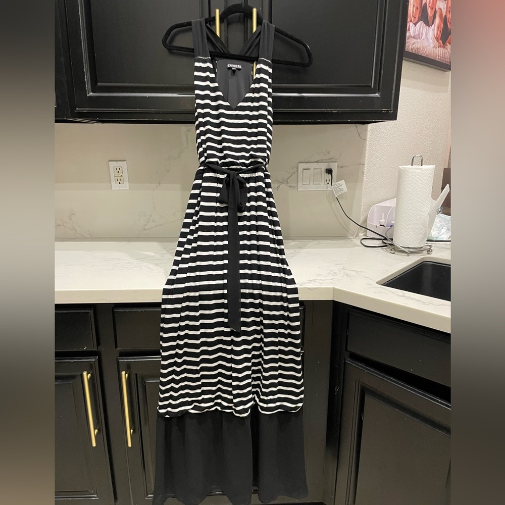 Express Maxi Dress